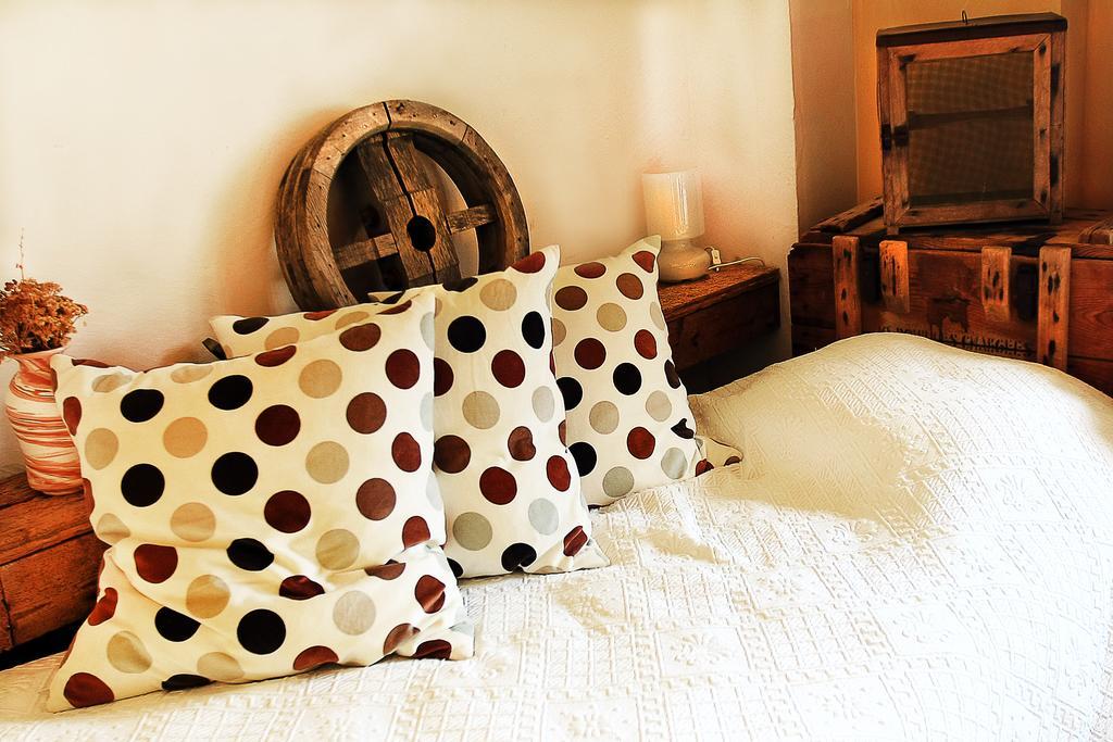 La Ferme Modele Hotel Châtillon-la-Palud Quarto foto